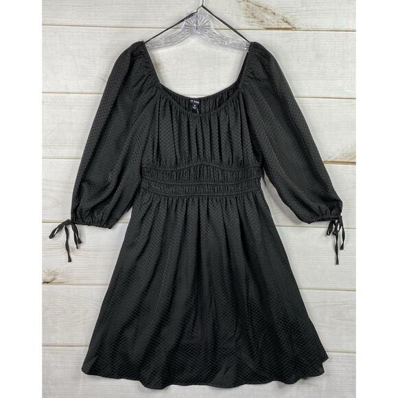 Blu Pepper Dress Sz M Black Checkered On/Off Shoulder Elastic Waist Flowy NWT - Picture 1 of 12